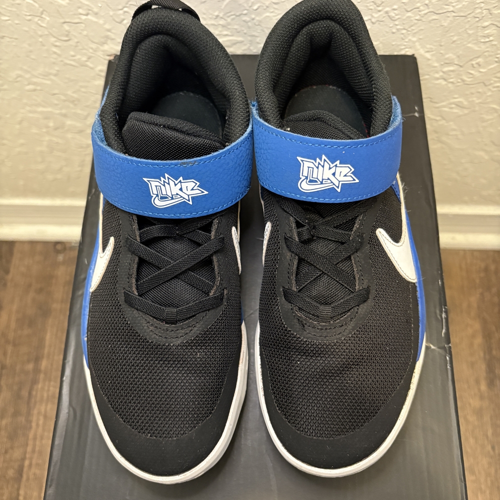 Nike Little Boys Team Hustle D 10